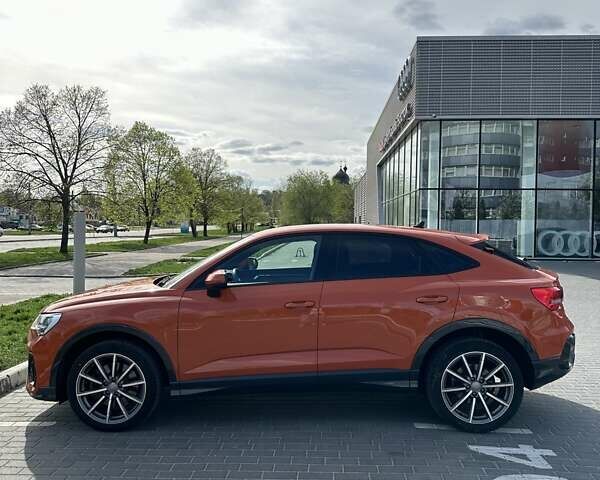 Помаранчевий Ауді Q3 Sportback, об'ємом двигуна 2 л та пробігом 43 тис. км за 42900 $, фото 14 на Automoto.ua