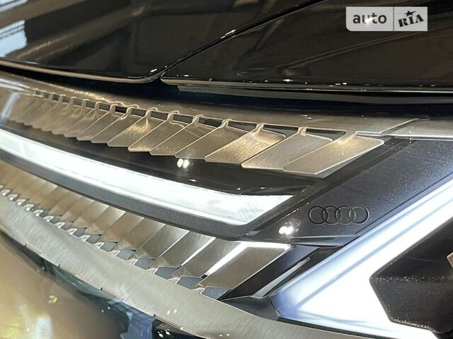 Черный Ауди Q4, объемом двигателя 0 л и пробегом 9 тыс. км за 48916 $, фото 2 на Automoto.ua