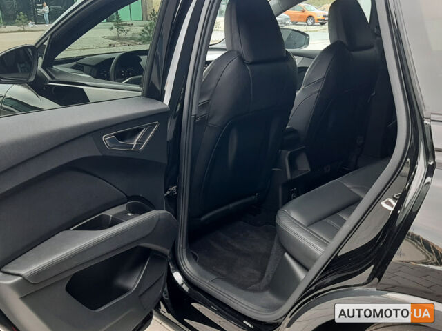 Чорний Ауді Q4, об'ємом двигуна 0 л та пробігом 45 тис. км за 29200 $, фото 28 на Automoto.ua