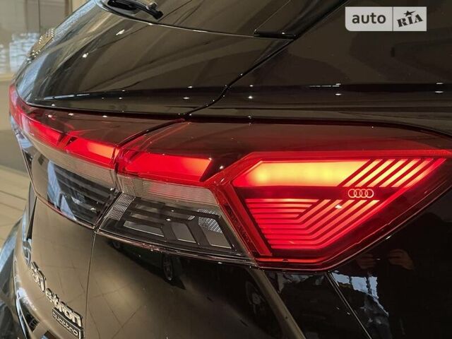 Черный Ауди Q4, объемом двигателя 0 л и пробегом 9 тыс. км за 48916 $, фото 9 на Automoto.ua