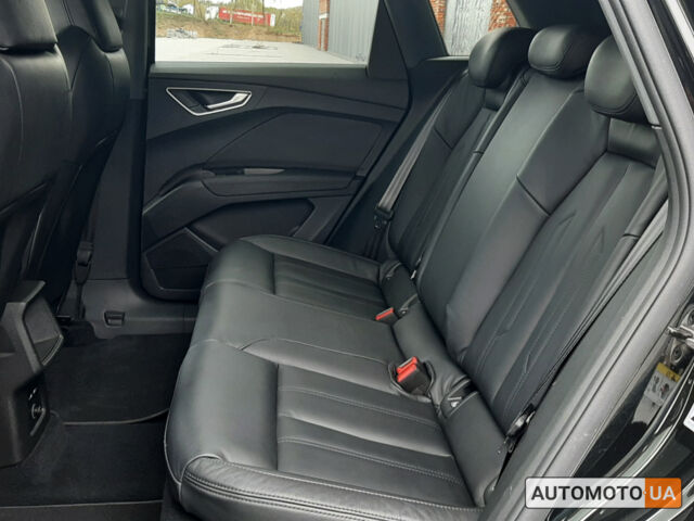 Чорний Ауді Q4, об'ємом двигуна 0 л та пробігом 45 тис. км за 29200 $, фото 27 на Automoto.ua