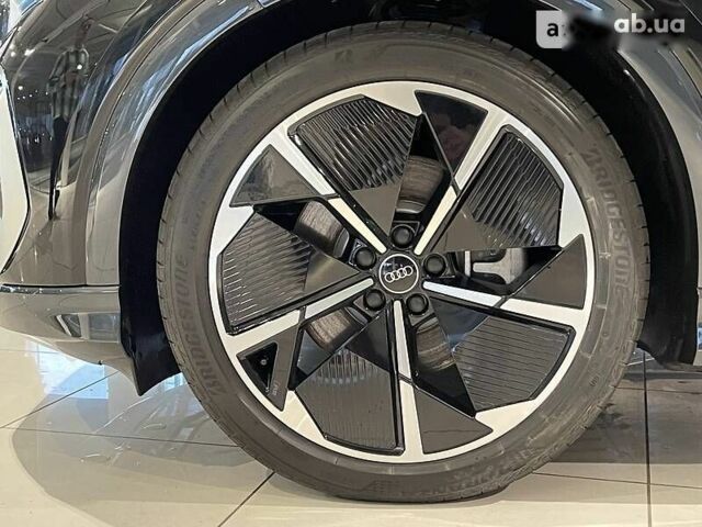 Ауди Q4, объемом двигателя 0 л и пробегом 9 тыс. км за 87404 $, фото 23 на Automoto.ua
