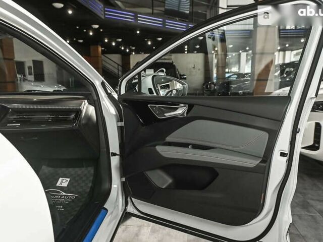 Ауді Q4, об'ємом двигуна 0 л та пробігом 1 тис. км за 48900 $, фото 16 на Automoto.ua