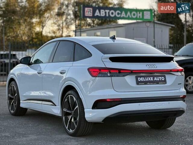 Белый Ауди Q4 e-tron, объемом двигателя 0 л и пробегом 60 тыс. км за 39900 $, фото 23 на Automoto.ua