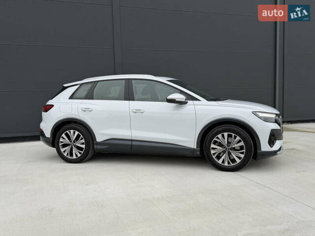 Белый Ауди Q4 e-tron, объемом двигателя 0 л и пробегом 150 тыс. км за 24200 $, фото 17 на Automoto.ua