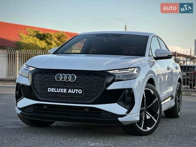Белый Ауди Q4 e-tron, объемом двигателя 0 л и пробегом 60 тыс. км за 39900 $, фото 13 на Automoto.ua
