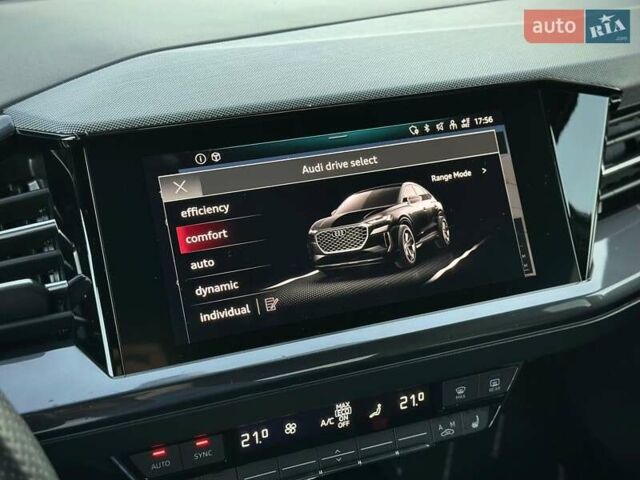 Белый Ауди Q4 e-tron, объемом двигателя 0 л и пробегом 60 тыс. км за 39900 $, фото 75 на Automoto.ua
