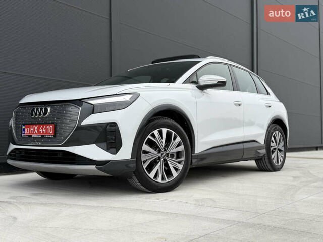Белый Ауди Q4 e-tron, объемом двигателя 0 л и пробегом 150 тыс. км за 24200 $, фото 2 на Automoto.ua