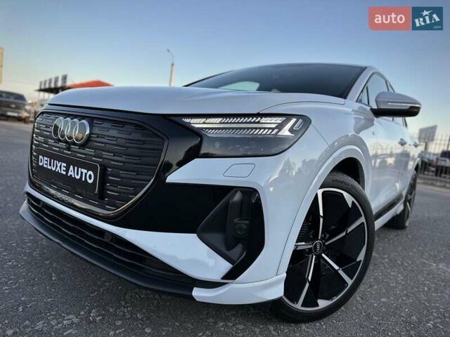Белый Ауди Q4 e-tron, объемом двигателя 0 л и пробегом 60 тыс. км за 39900 $, фото 10 на Automoto.ua