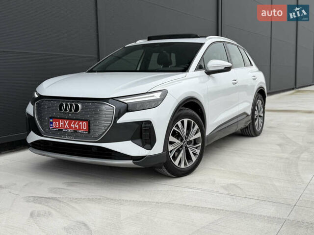 Белый Ауди Q4 e-tron, объемом двигателя 0 л и пробегом 150 тыс. км за 24200 $, фото 1 на Automoto.ua