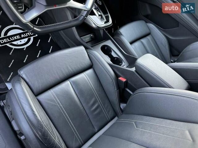 Белый Ауди Q4 e-tron, объемом двигателя 0 л и пробегом 60 тыс. км за 39900 $, фото 85 на Automoto.ua