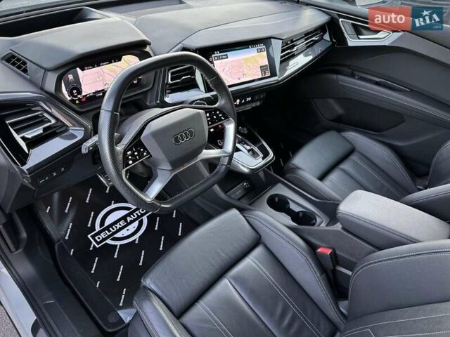 Белый Ауди Q4 e-tron, объемом двигателя 0 л и пробегом 60 тыс. км за 39900 $, фото 38 на Automoto.ua