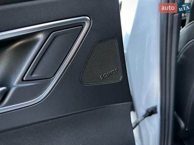 Белый Ауди Q4 e-tron, объемом двигателя 0 л и пробегом 60 тыс. км за 39900 $, фото 53 на Automoto.ua