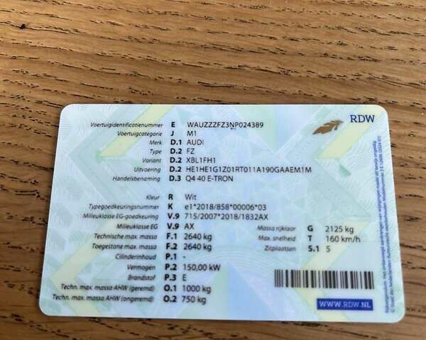 Белый Ауди Q4 e-tron, объемом двигателя 0 л и пробегом 78 тыс. км за 26500 $, фото 59 на Automoto.ua