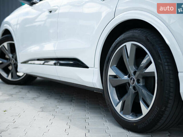 Ауди Q4 e-tron 2022 в Мукачеве на Automoto.ua Белый Ауди Q4 e-tron, объемом двигателя 0 л и пробегом 83 тыс. км за 34500 $, фото 9 на Automoto.ua