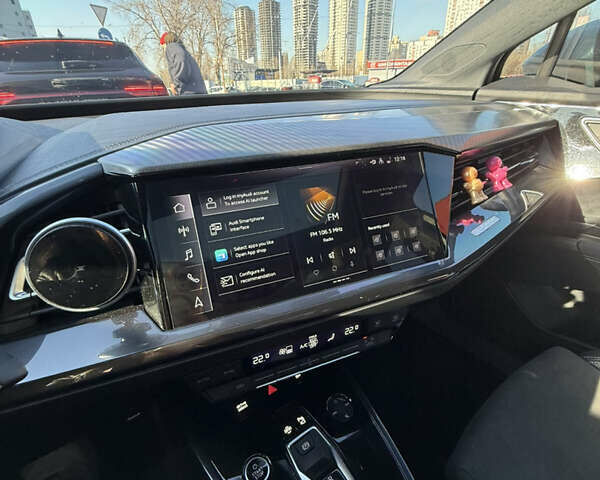 Білий Ауді Q4 e-tron, об'ємом двигуна 0 л та пробігом 44 тис. км за 29900 $, фото 14 на Automoto.ua