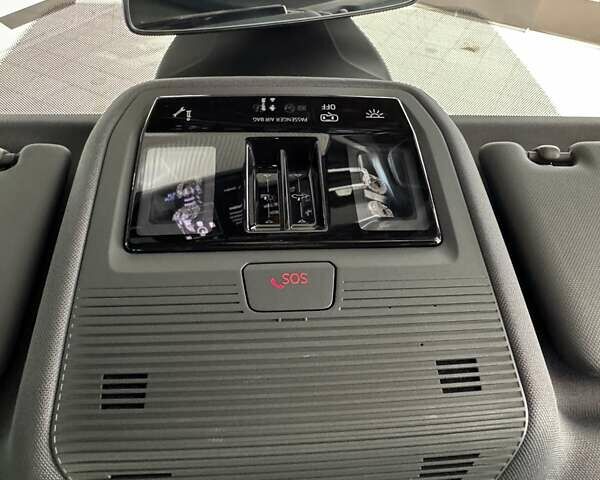 Белый Ауди Q4 e-tron, объемом двигателя 0 л и пробегом 21 тыс. км за 31500 $, фото 26 на Automoto.ua