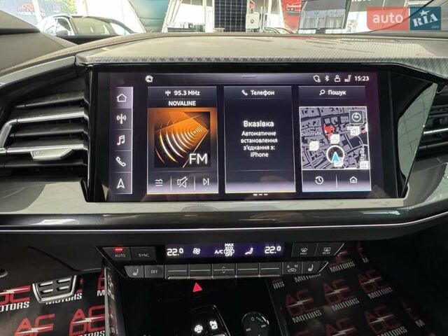 Белый Ауди Q4 e-tron, объемом двигателя 0 л и пробегом 21 тыс. км за 31500 $, фото 22 на Automoto.ua