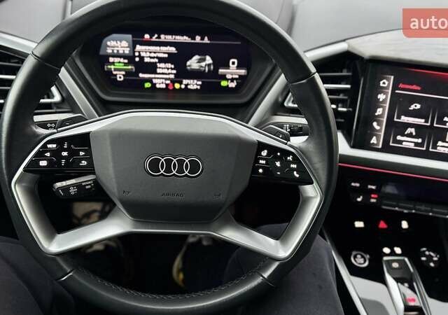 Білий Ауді Q4 e-tron, об'ємом двигуна 0 л та пробігом 16 тис. км за 31950 $, фото 55 на Automoto.ua