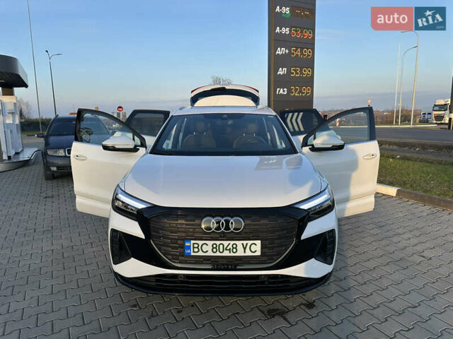 Белый Ауди Q4 e-tron, объемом двигателя 0 л и пробегом 43 тыс. км за 26950 $, фото 34 на Automoto.ua