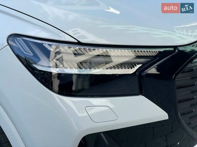 Белый Ауди Q4 e-tron, объемом двигателя 0 л и пробегом 10 тыс. км за 32000 $, фото 10 на Automoto.ua