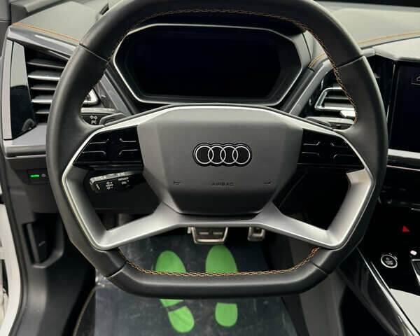 Ауди Q4 e-tron 2023 в Киеве на Automoto.ua Белый Ауди Q4 e-tron, объемом двигателя 0 л и пробегом 5 тыс. км за 30000 $, фото 18 на Automoto.ua