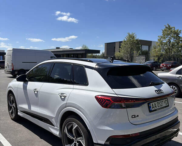 Белый Ауди Q4 e-tron, объемом двигателя 0 л и пробегом 20 тыс. км за 29700 $, фото 7 на Automoto.ua