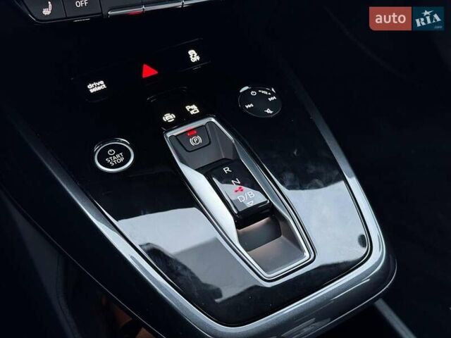 Ауди Q4 e-tron 2023 в Харькове на Automoto.ua Белый Ауди Q4 e-tron, объемом двигателя 0 л и пробегом 9 тыс. км за 31990 $, фото 28 на Automoto.ua