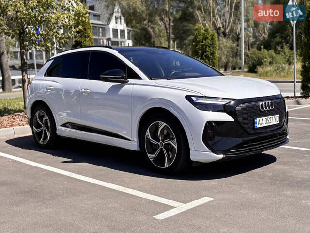 Белый Ауди Q4 e-tron, объемом двигателя 0 л и пробегом 20 тыс. км за 29700 $, фото 17 на Automoto.ua
