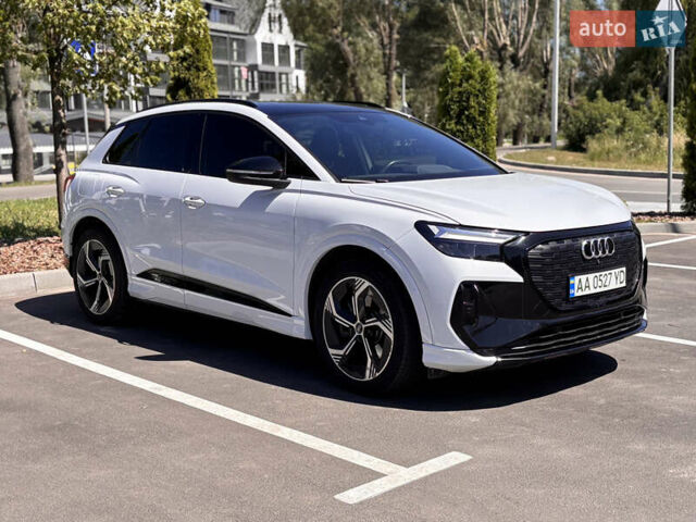 Белый Ауди Q4 e-tron, объемом двигателя 0 л и пробегом 20 тыс. км за 29700 $, фото 1 на Automoto.ua