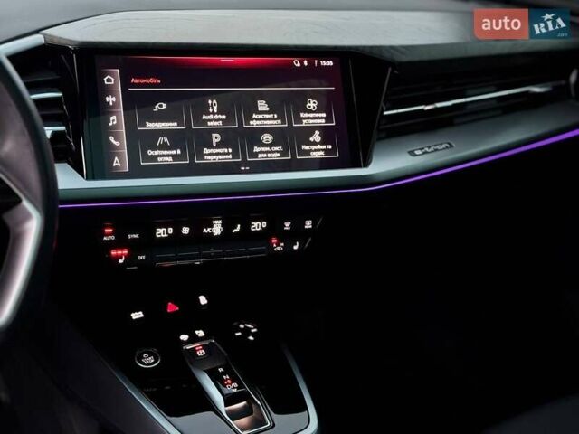 Белый Ауди Q4 e-tron, объемом двигателя 0 л и пробегом 22 тыс. км за 35000 $, фото 11 на Automoto.ua