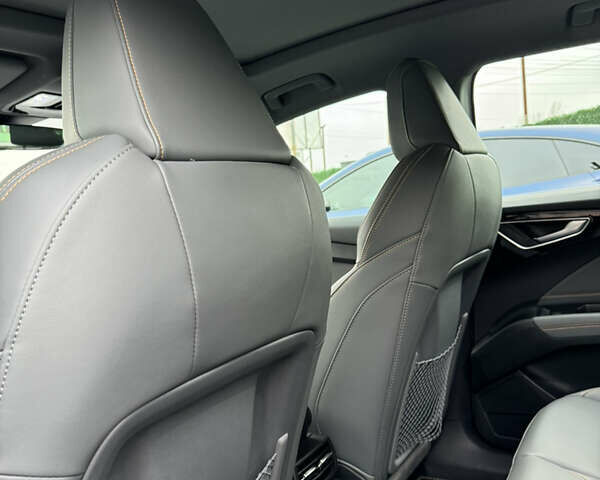 Білий Ауді Q4 e-tron, об'ємом двигуна 0 л та пробігом 25 тис. км за 28000 $, фото 34 на Automoto.ua