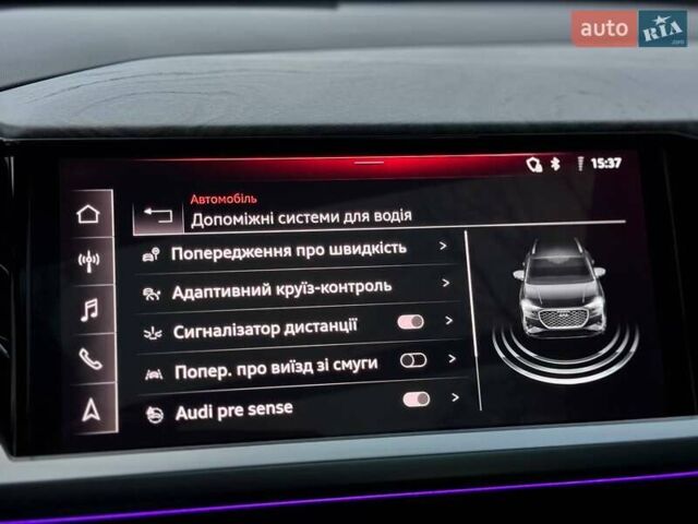 Белый Ауди Q4 e-tron, объемом двигателя 0 л и пробегом 22 тыс. км за 35000 $, фото 5 на Automoto.ua