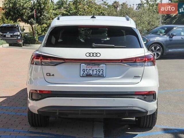 Белый Ауди Q4 e-tron, объемом двигателя 0 л и пробегом 29 тыс. км за 17700 $, фото 3 на Automoto.ua