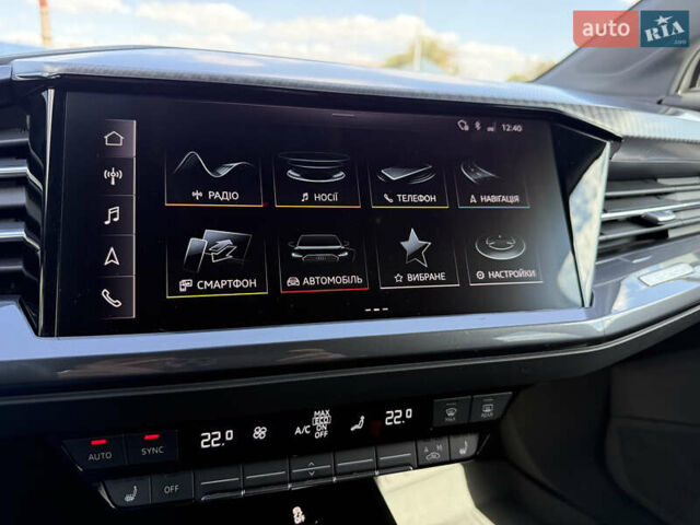 Белый Ауди Q4 e-tron, объемом двигателя 0 л и пробегом 48 тыс. км за 31500 $, фото 12 на Automoto.ua