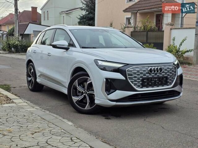 Ауди Q4 e-tron 2023 в Одессе на Automoto.ua Белый Ауди Q4 e-tron, объемом двигателя 0 л и пробегом 16 тыс. км за 31300 $, фото 12 на Automoto.ua