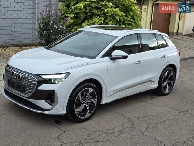 Ауди Q4 e-tron 2023 в Одессе на Automoto.ua Белый Ауди Q4 e-tron, объемом двигателя 0 л и пробегом 16 тыс. км за 31300 $, фото 2 на Automoto.ua