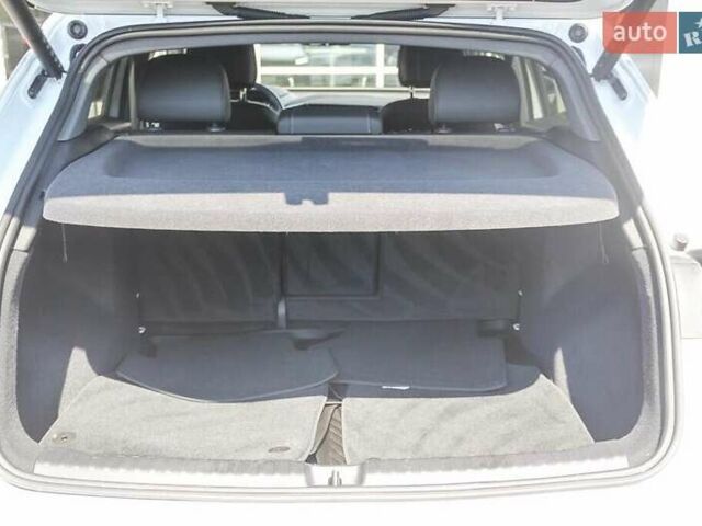 Белый Ауди Q4 e-tron, объемом двигателя 0 л и пробегом 29 тыс. км за 17700 $, фото 14 на Automoto.ua