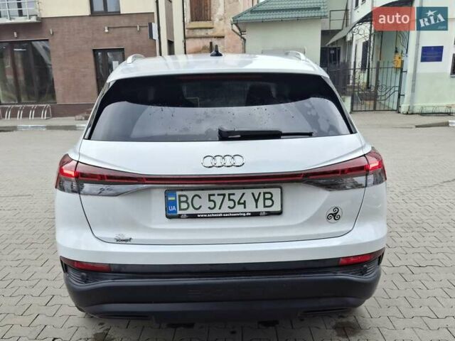 Ауді Q4 e-tron 2023 у Болехове на Automoto.ua Білий Ауді Q4 e-tron, об'ємом двигуна 0 л та пробігом 100 тис. км за 26300 $, фото 4 на Automoto.ua