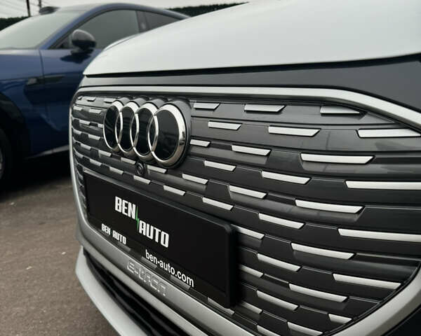 Білий Ауді Q4 e-tron, об'ємом двигуна 0 л та пробігом 25 тис. км за 28000 $, фото 8 на Automoto.ua