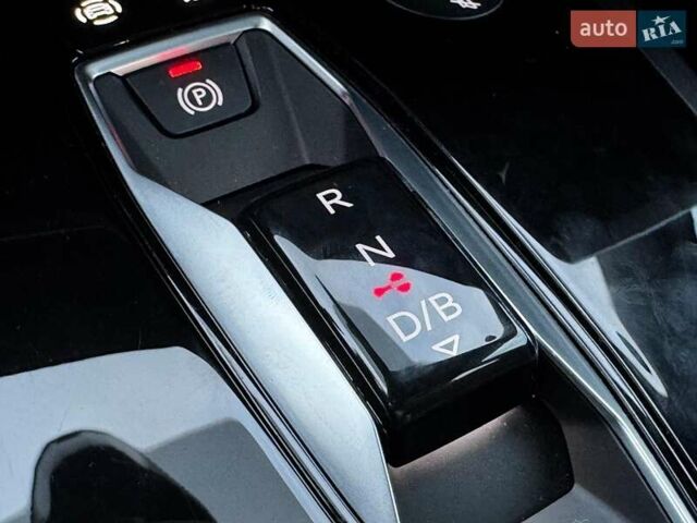 Ауди Q4 e-tron 2023 в Харькове на Automoto.ua Белый Ауди Q4 e-tron, объемом двигателя 0 л и пробегом 9 тыс. км за 31990 $, фото 29 на Automoto.ua