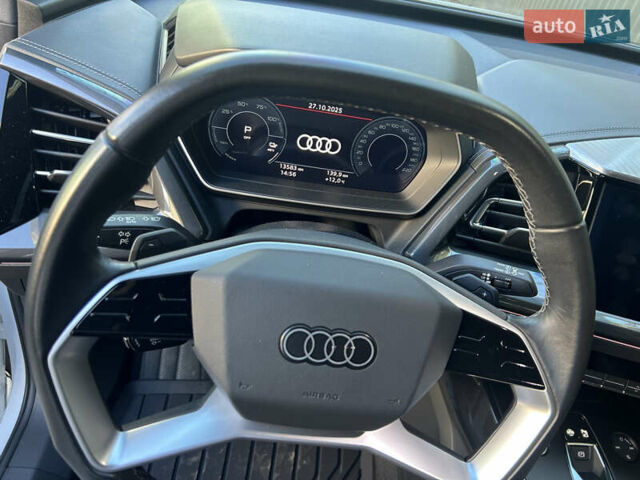 Ауди Q4 e-tron 2023 в Киеве на Automoto.ua Белый Ауди Q4 e-tron, объемом двигателя 0 л и пробегом 13 тыс. км за 38500 $, фото 5 на Automoto.ua
