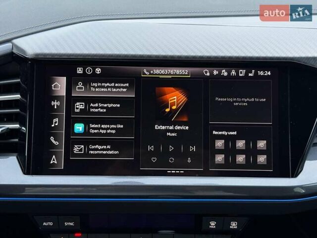 Ауди Q4 e-tron 2023 в Харькове на Automoto.ua Белый Ауди Q4 e-tron, объемом двигателя 0 л и пробегом 9 тыс. км за 31990 $, фото 25 на Automoto.ua