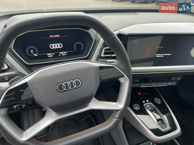 Белый Ауди Q4 e-tron, объемом двигателя 0 л и пробегом 16 тыс. км за 29500 $, фото 5 на Automoto.ua