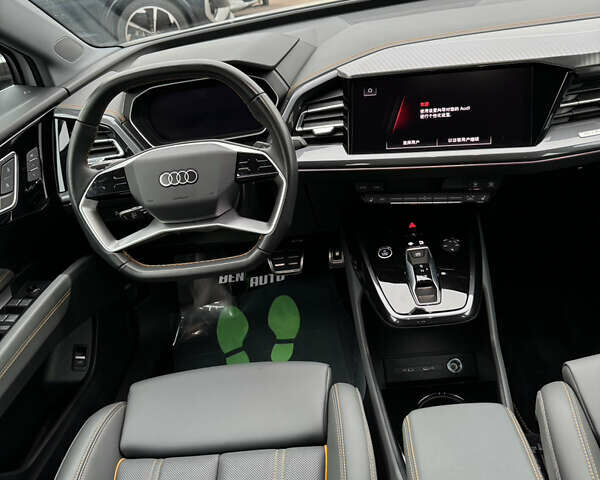 Белый Ауди Q4 e-tron, объемом двигателя 0 л и пробегом 6 тыс. км за 28500 $, фото 35 на Automoto.ua