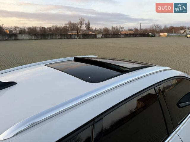 Белый Ауди Q4 e-tron, объемом двигателя 0 л и пробегом 65 тыс. км за 28500 $, фото 16 на Automoto.ua