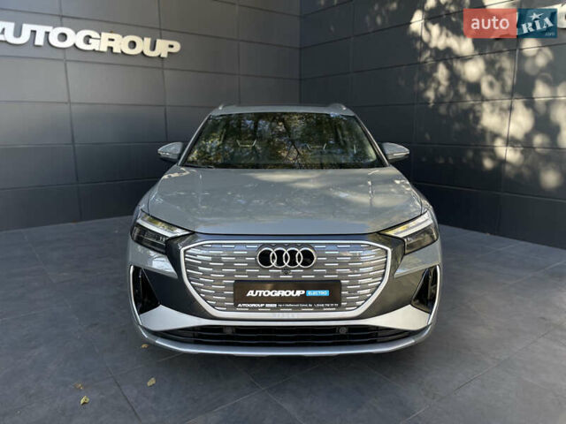 Белый Ауди Q4 e-tron, объемом двигателя 0 л и пробегом 1 тыс. км за 32500 $, фото 2 на Automoto.ua