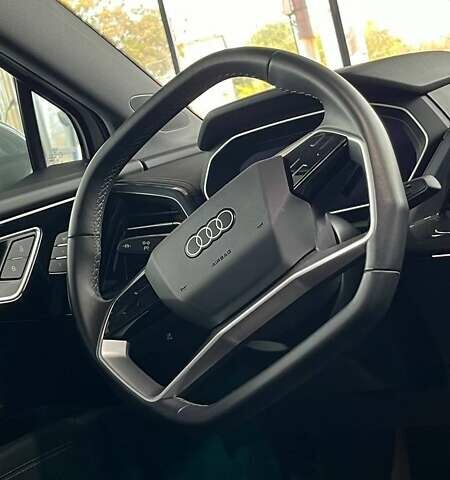 Ауді Q4 e-tron 2024 у Дніпро (Дніпропетровську) на Automoto.ua Білий Ауді Q4 e-tron, об'ємом двигуна 0 л та пробігом 3 тис. км за 30500 $, фото 14 на Automoto.ua