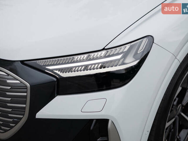 Ауди Q4 e-tron 2024 в Киеве на Automoto.ua Белый Ауди Q4 e-tron, объемом двигателя 0 л и пробегом 21 тыс. км за 34000 $, фото 2 на Automoto.ua