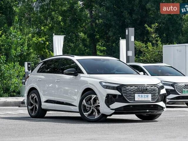 Белый Ауди Q4 e-tron, объемом двигателя 0 л и пробегом 1 тыс. км за 38000 $, фото 2 на Automoto.ua